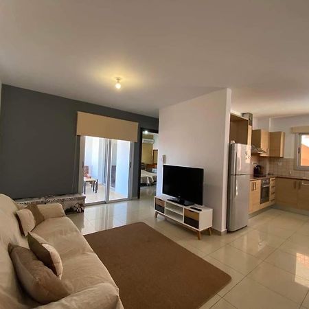 Andris Apartment 파라림니 외부 사진